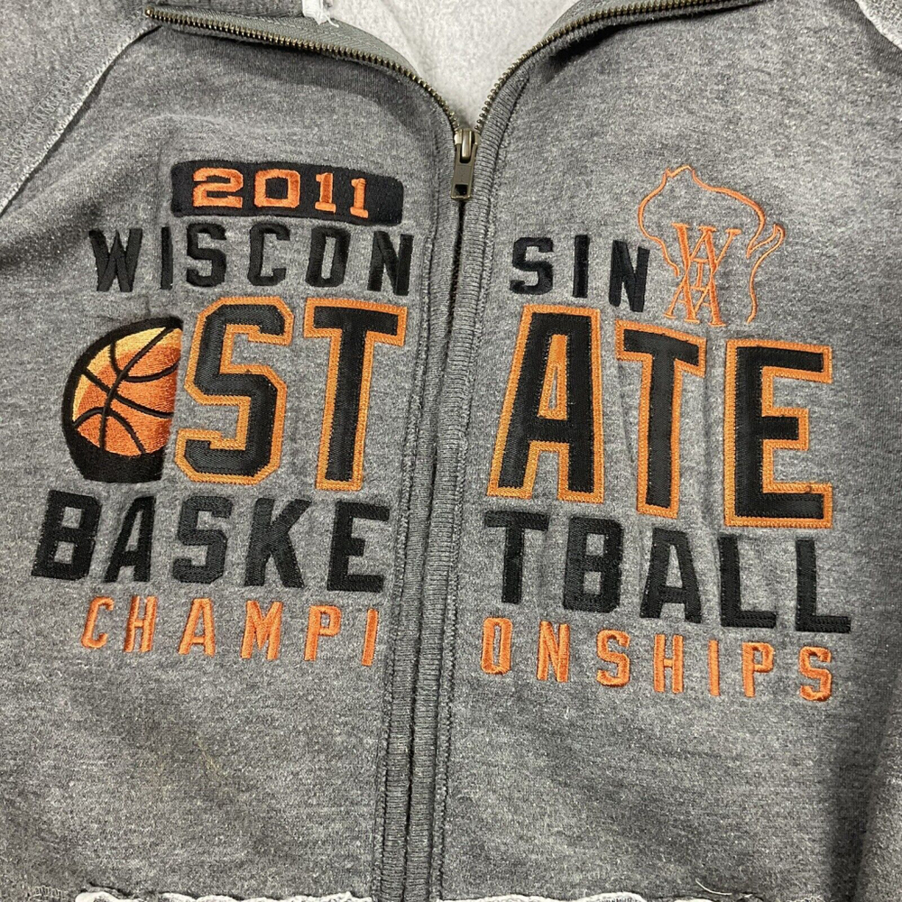 2011 Men’s XL Wisconsin WIAA BASKETBALL CHAMPIONs GREY FULL Zip Sweatshirt